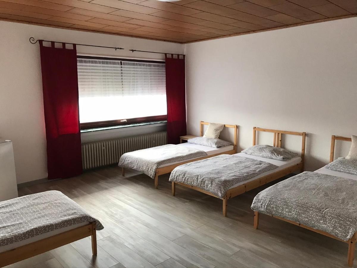Gaestehaus Zur Schmiede Burghaun 外观 照片